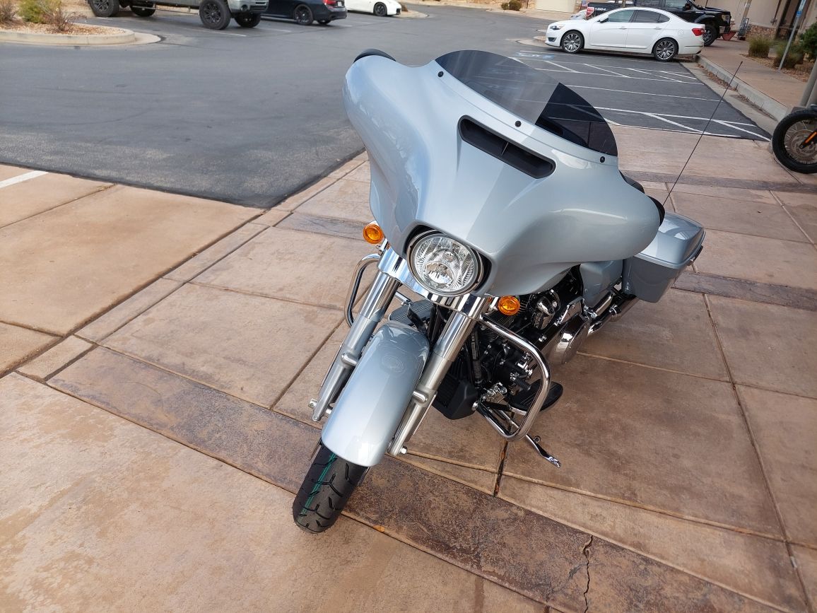 2023 Harley-Davidson Street Glide® in Washington, Utah - Photo 4