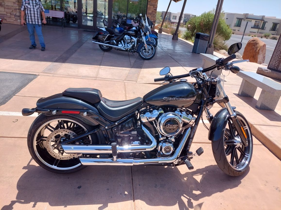 2018 Harley-Davidson Breakout® 107 in Washington, Utah - Photo 1