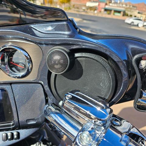 2019 Harley-Davidson CVO™ Street Glide® in Washington, Utah - Photo 22