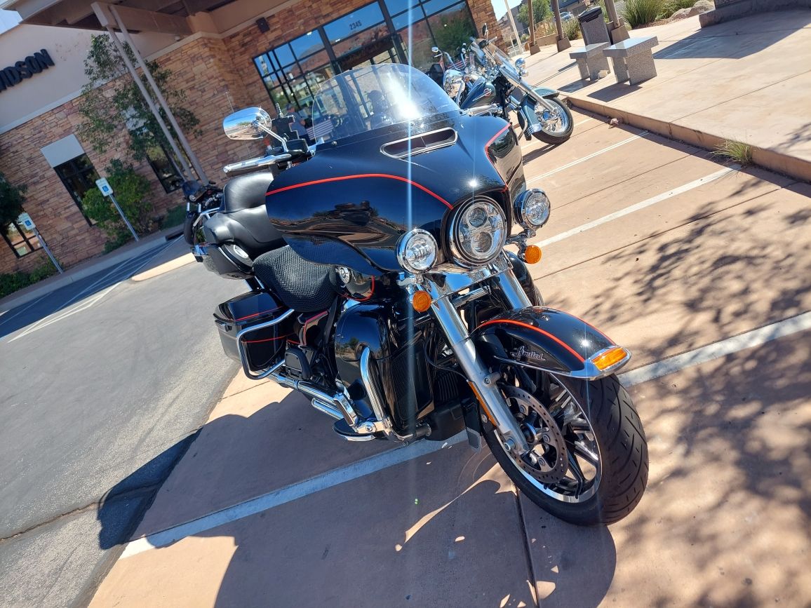 2018 Harley-Davidson Electra Glide® Ultra Classic® in Washington, Utah - Photo 3