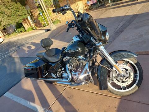 2010 Harley-Davidson Street Glide® in Washington, Utah - Photo 2
