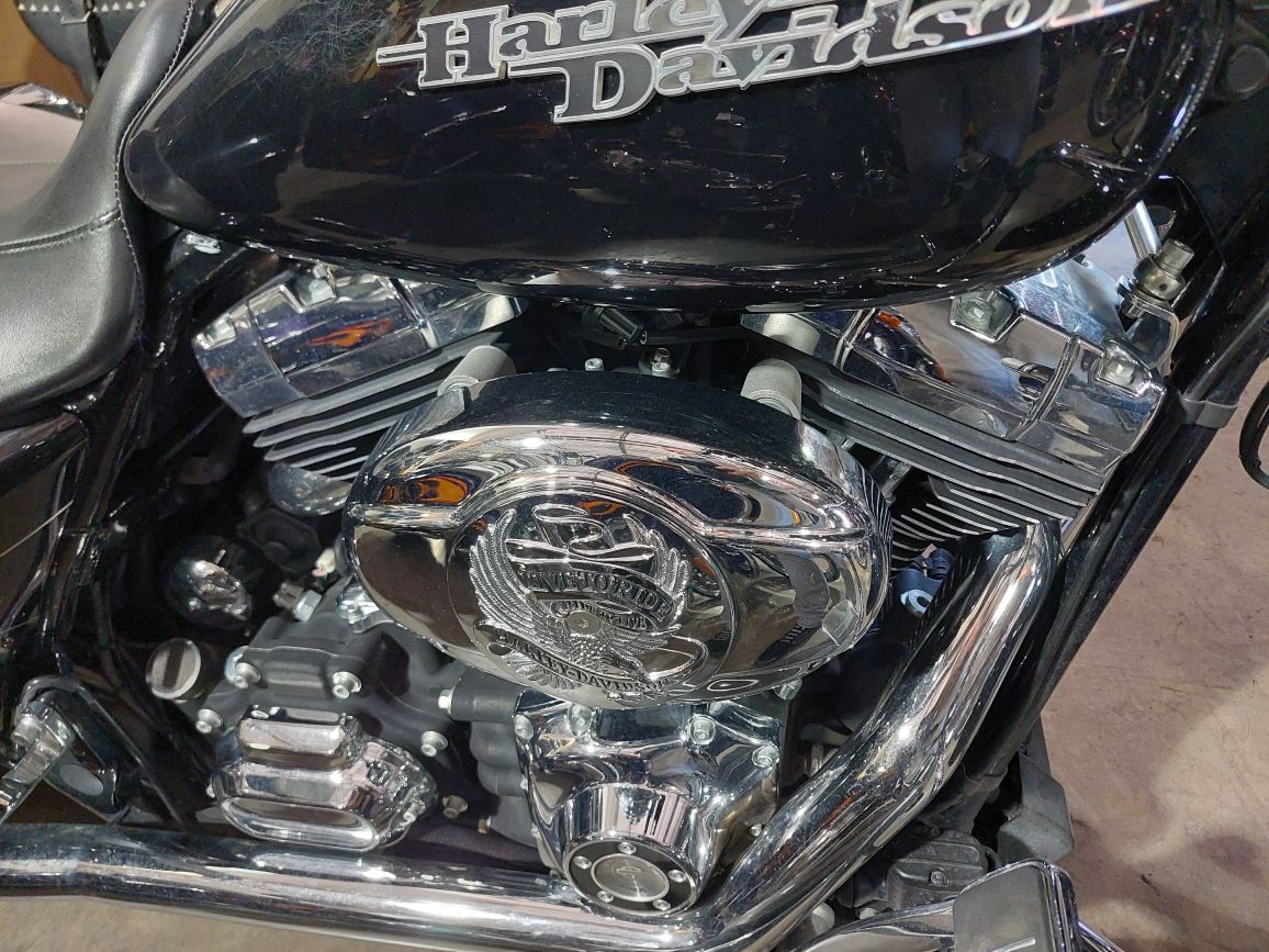 2014 Harley-Davidson Street Glide® Special in Washington, Utah - Photo 3