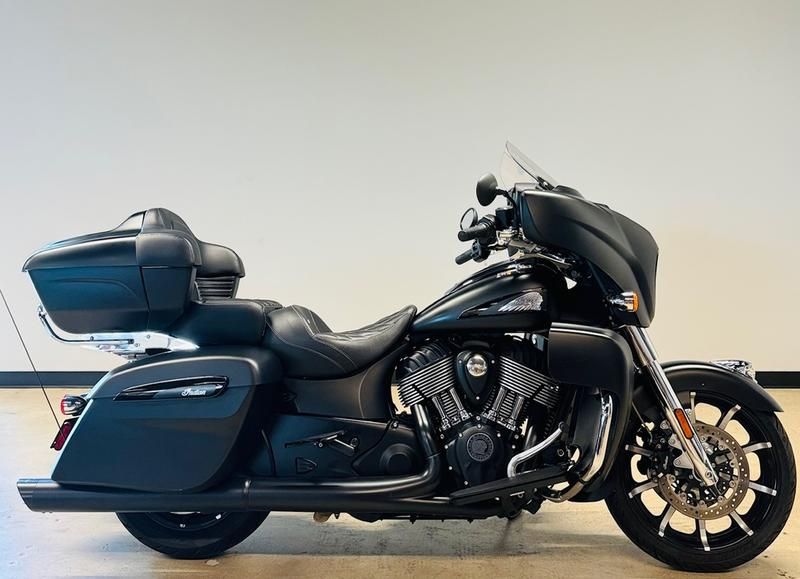 2020 Indian Motorcycle Roadmaster® Dark Horse® in Austin, Texas - Photo 1