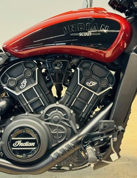 2023 Indian Motorcycle Scout® Rogue ABS Icon in Austin, Texas - Photo 5