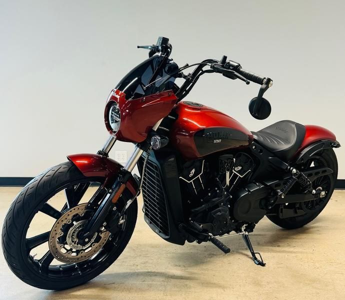 2023 Indian Motorcycle Scout® Rogue ABS Icon in Austin, Texas - Photo 10