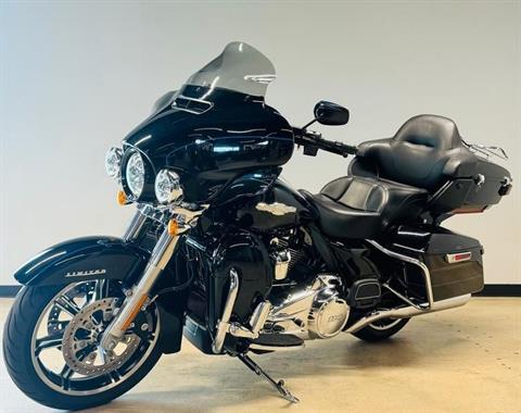 2020 Harley-Davidson Ultra Limited in Austin, Texas - Photo 8