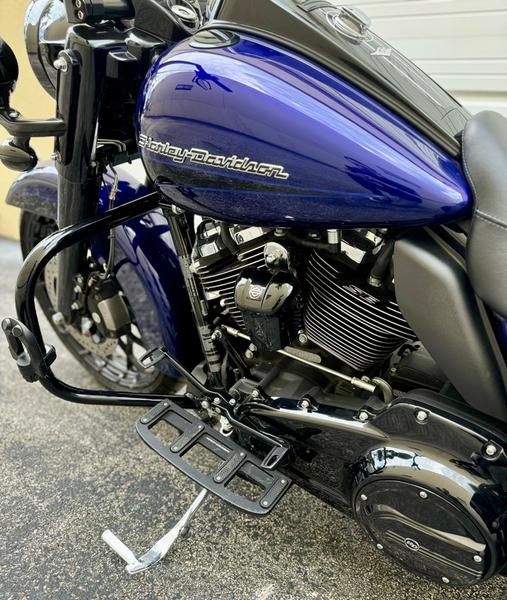 2020 Harley-Davidson Road King® Special in Boerne, Texas - Photo 14