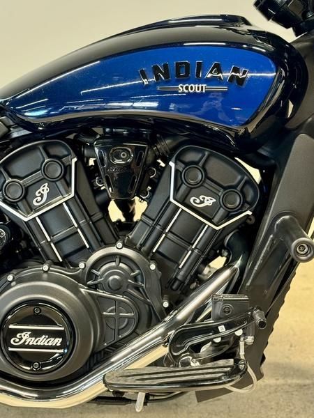 2023 Indian Motorcycle Scout® Rogue ABS Icon in Boerne, Texas - Photo 4