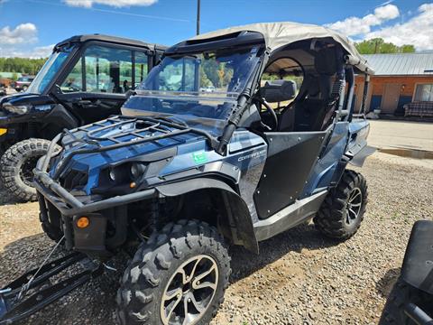 2017 Can-Am Commander Limited in Pinedale, Wyoming - Photo 2