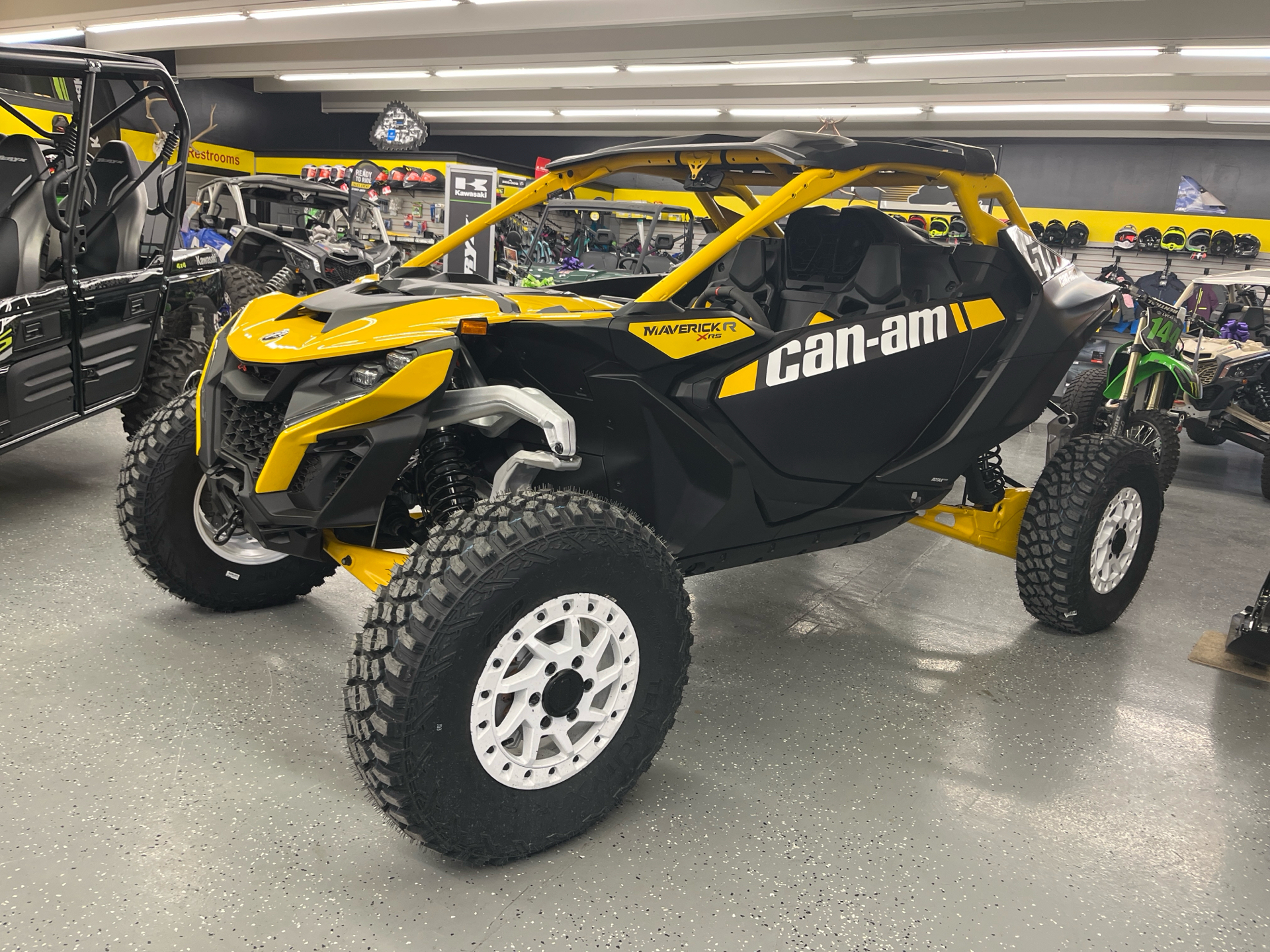 2024 Can-Am Maverick R X RS with Smart-Shox 999T DCT in Rock Springs, Wyoming - Photo 1