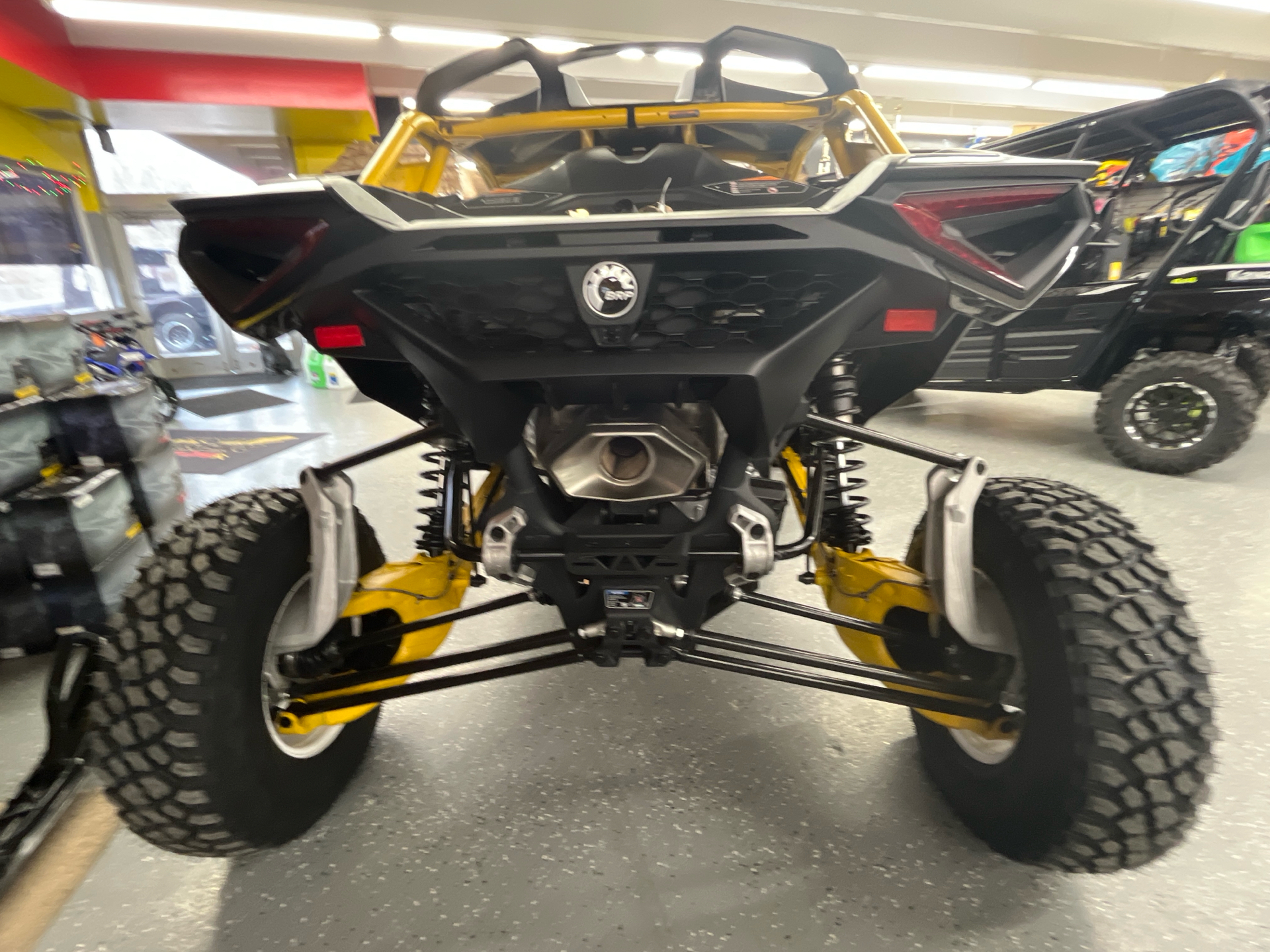 2024 Can-Am Maverick R X RS with Smart-Shox 999T DCT in Rock Springs, Wyoming - Photo 6