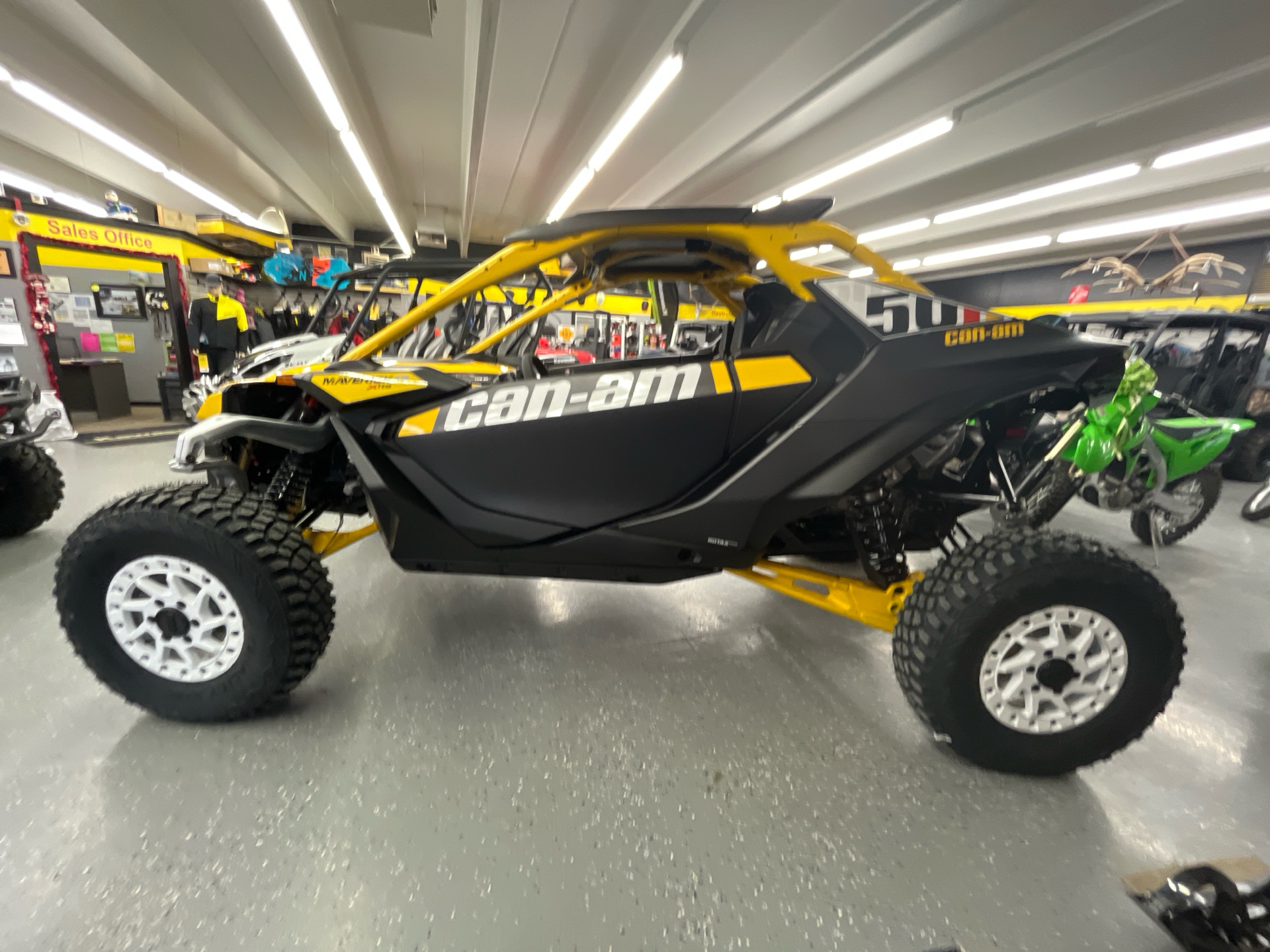 2024 Can-Am Maverick R X RS with Smart-Shox 999T DCT in Rock Springs, Wyoming - Photo 8