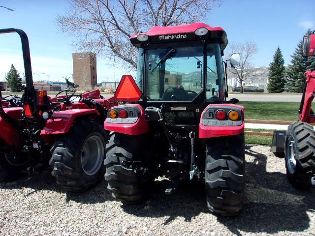 2023 Mahindra 2660 HST Cab in Rock Springs, Wyoming - Photo 3