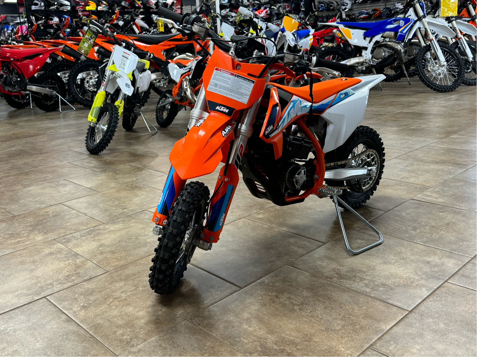 2024 KTM SX-E 3 in Oklahoma City, Oklahoma - Photo 3