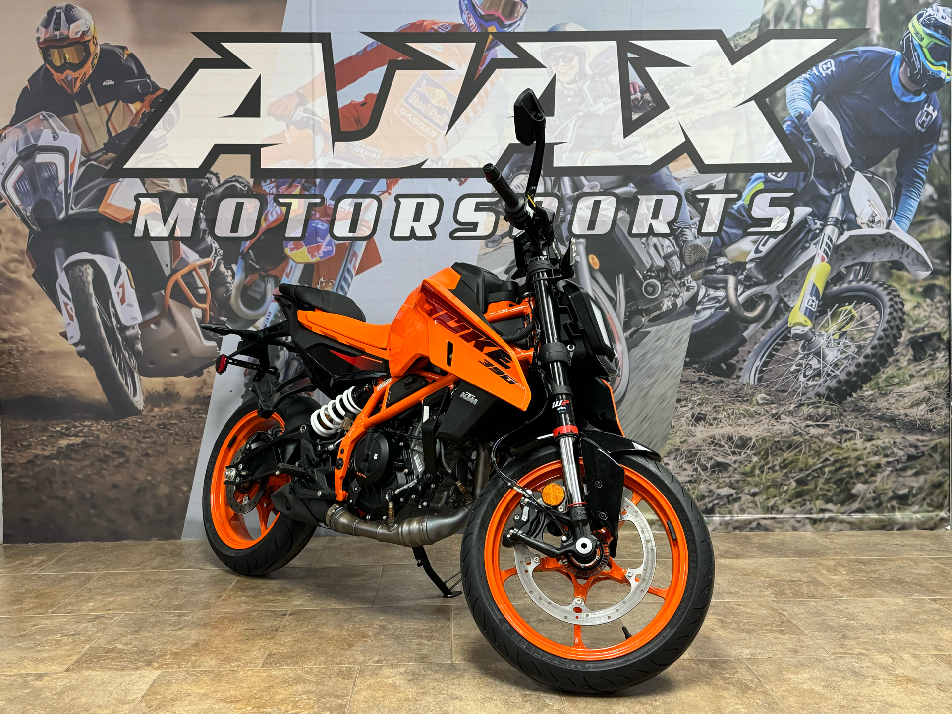 2024 KTM 390 Duke in Oklahoma City, Oklahoma - Photo 3