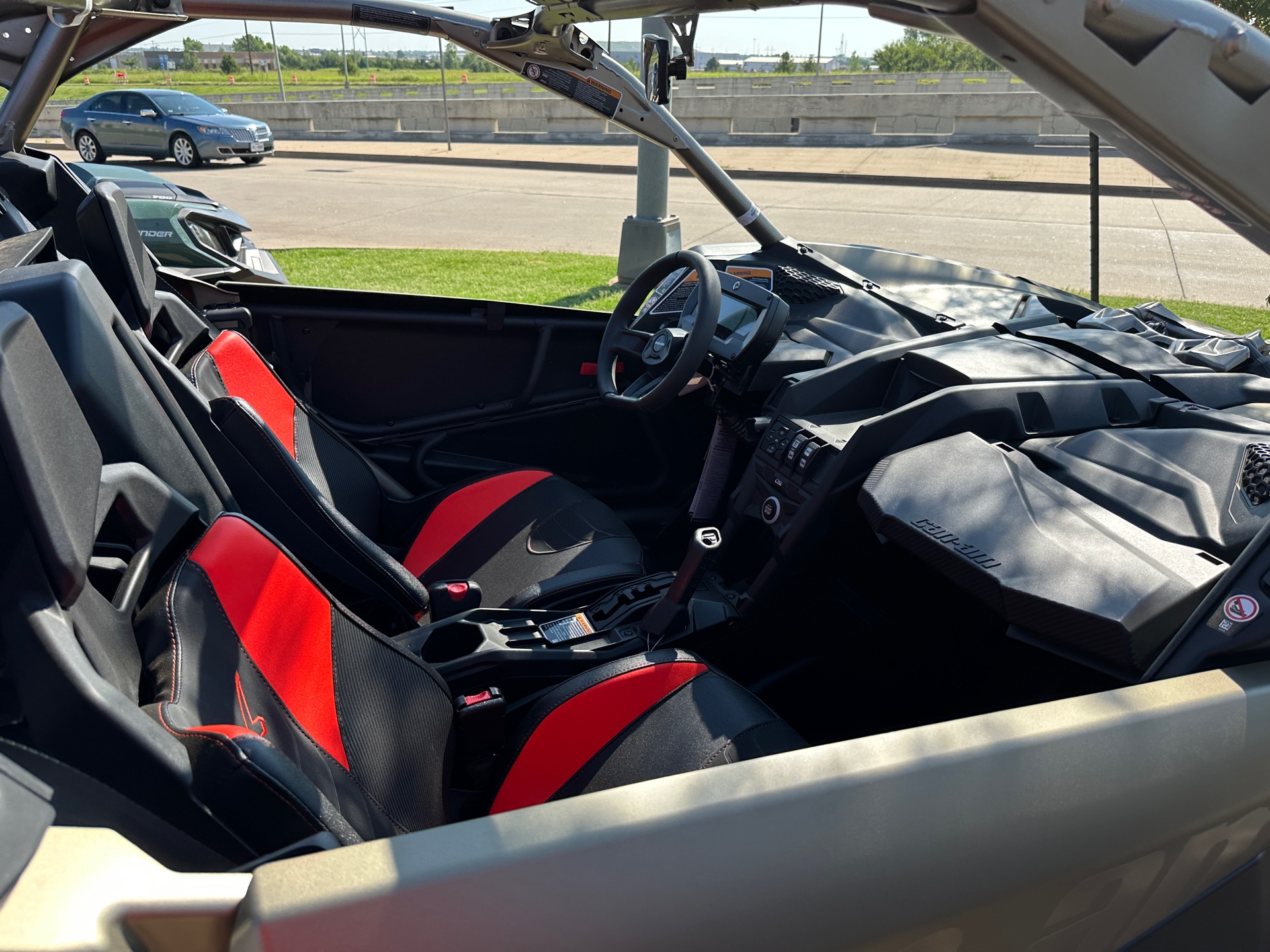2023 Can-Am Maverick X3 X MR Turbo RR in Oklahoma City, Oklahoma - Photo 5