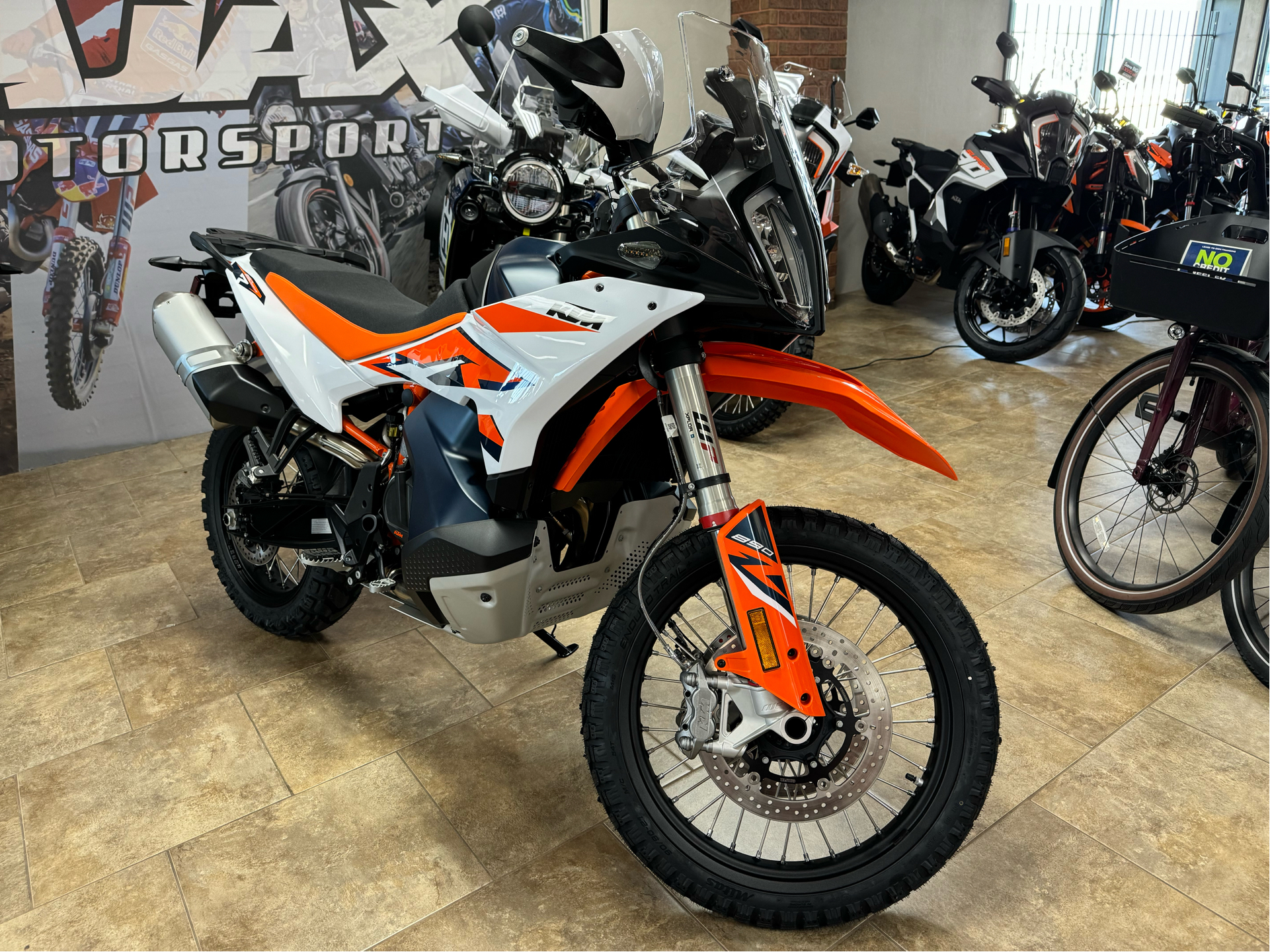 2024 KTM 890 Adventure R in Oklahoma City, Oklahoma - Photo 4