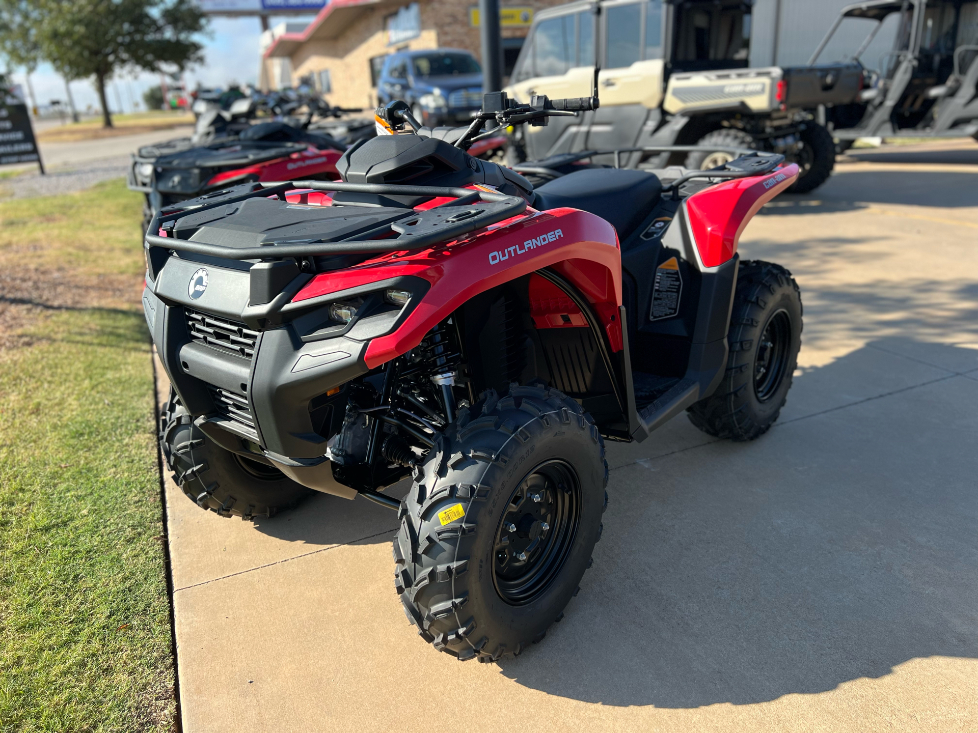 2025 Can-Am Outlander DPS 500 in Oklahoma City, Oklahoma - Photo 1