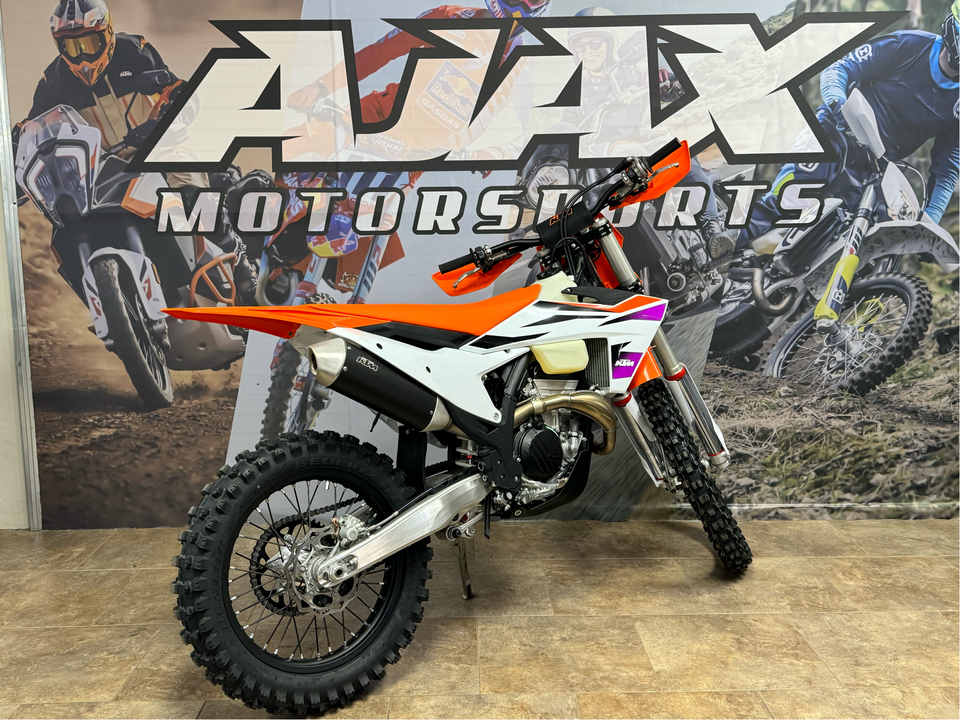 2024 KTM 350 XC-F in Oklahoma City, Oklahoma - Photo 6