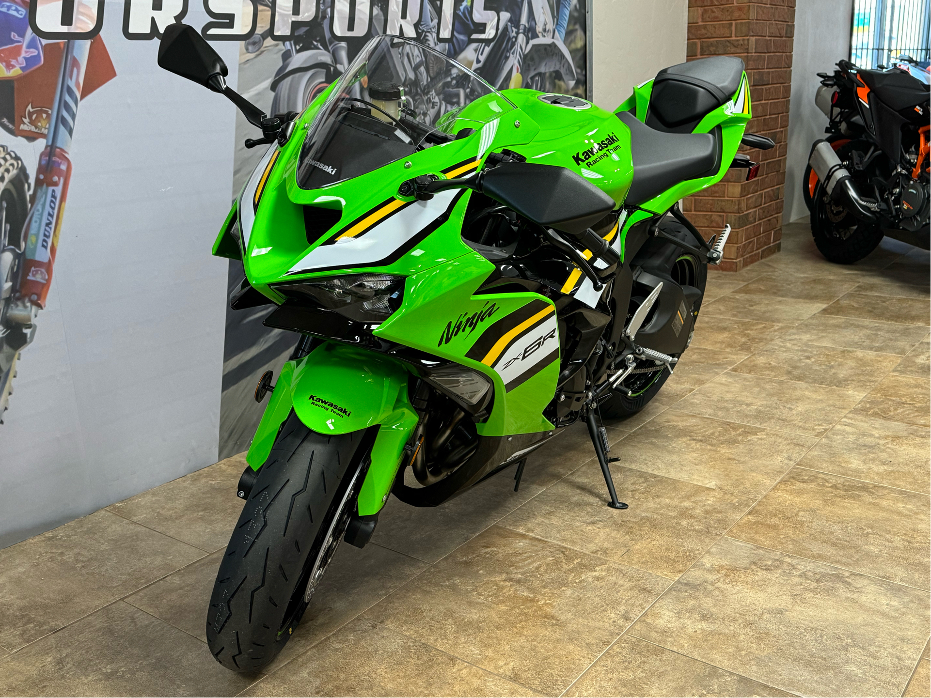 2025 Kawasaki Ninja ZX-6R KRT Edition in Oklahoma City, Oklahoma - Photo 3