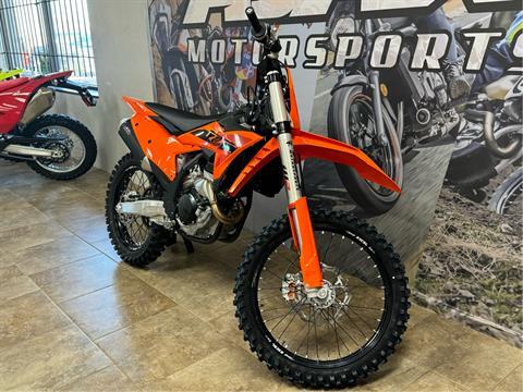 2025 KTM 250 SX-F in Oklahoma City, Oklahoma - Photo 2