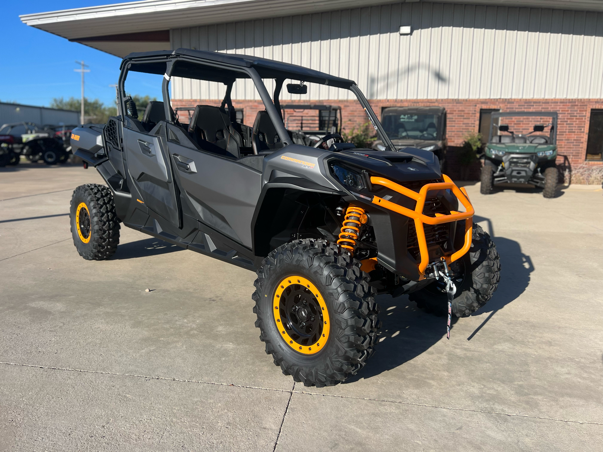 2025 Can-Am Commander MAX XT-P in Oklahoma City, Oklahoma - Photo 1