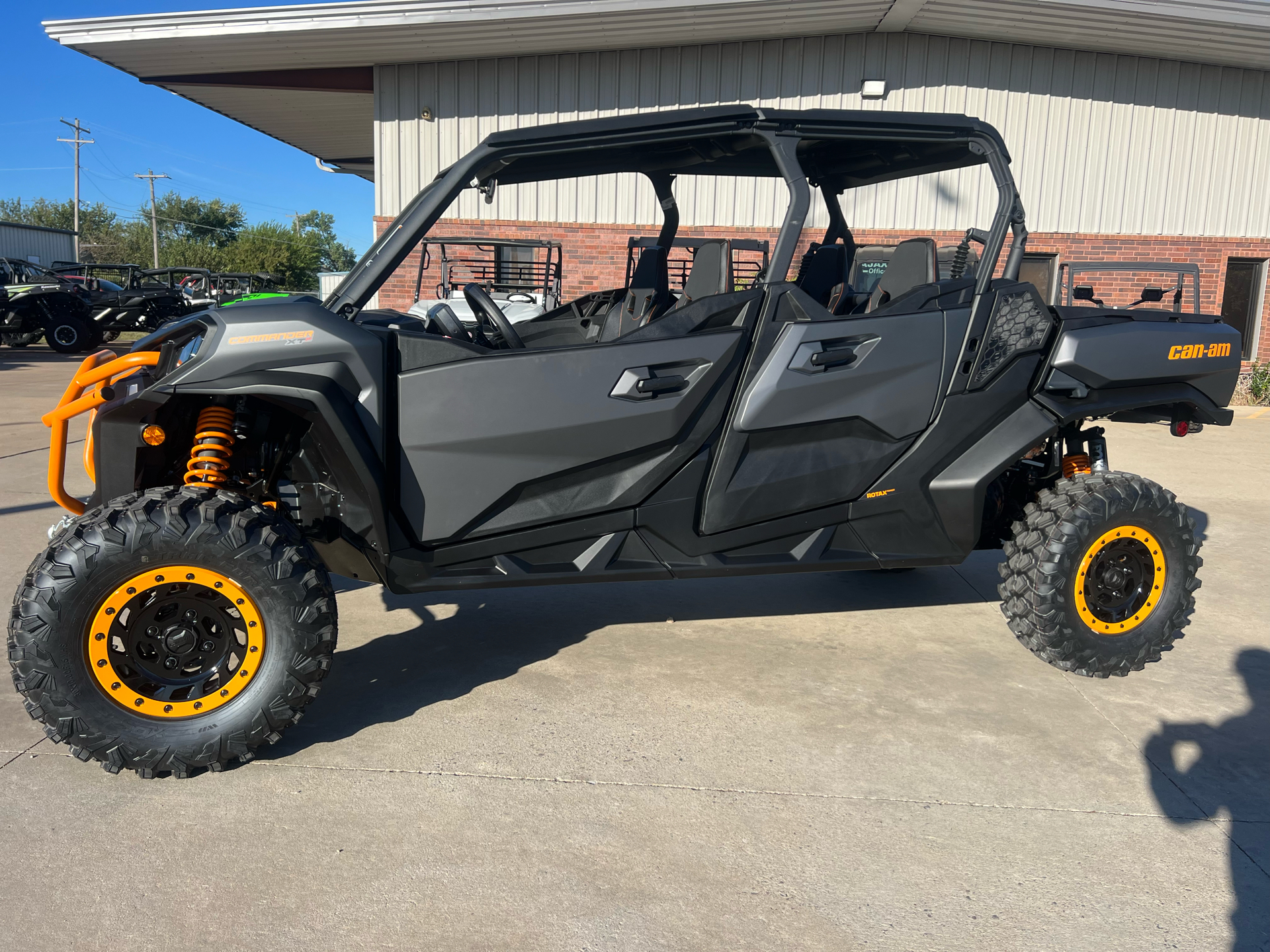 2025 Can-Am Commander MAX XT-P in Oklahoma City, Oklahoma - Photo 3