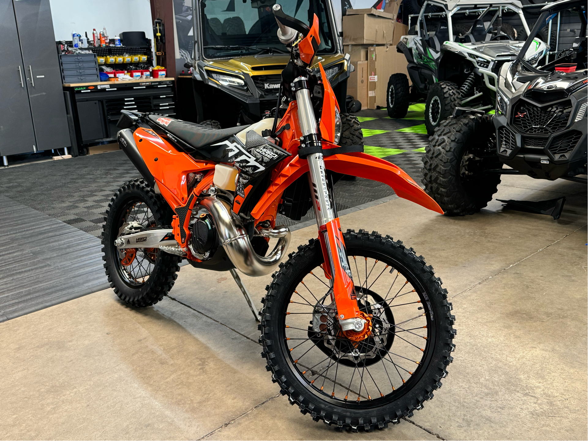 2025 KTM 300 XC-W Hardenduro in Oklahoma City, Oklahoma - Photo 4