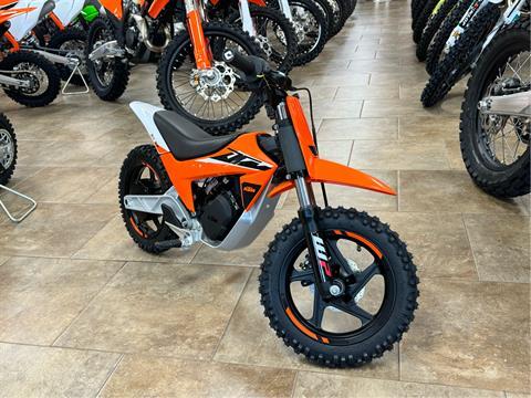 2025 KTM SX-E 2 in Oklahoma City, Oklahoma - Photo 5