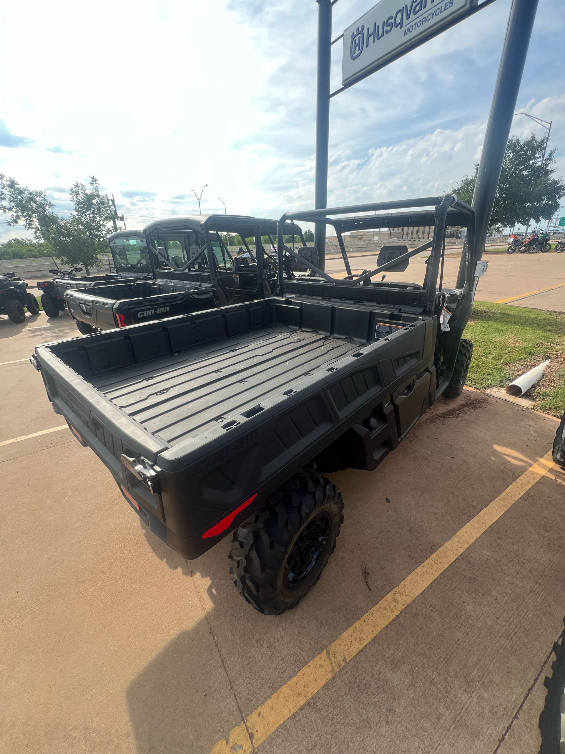 2024 Can-Am Defender PRO DPS in Oklahoma City, Oklahoma - Photo 4