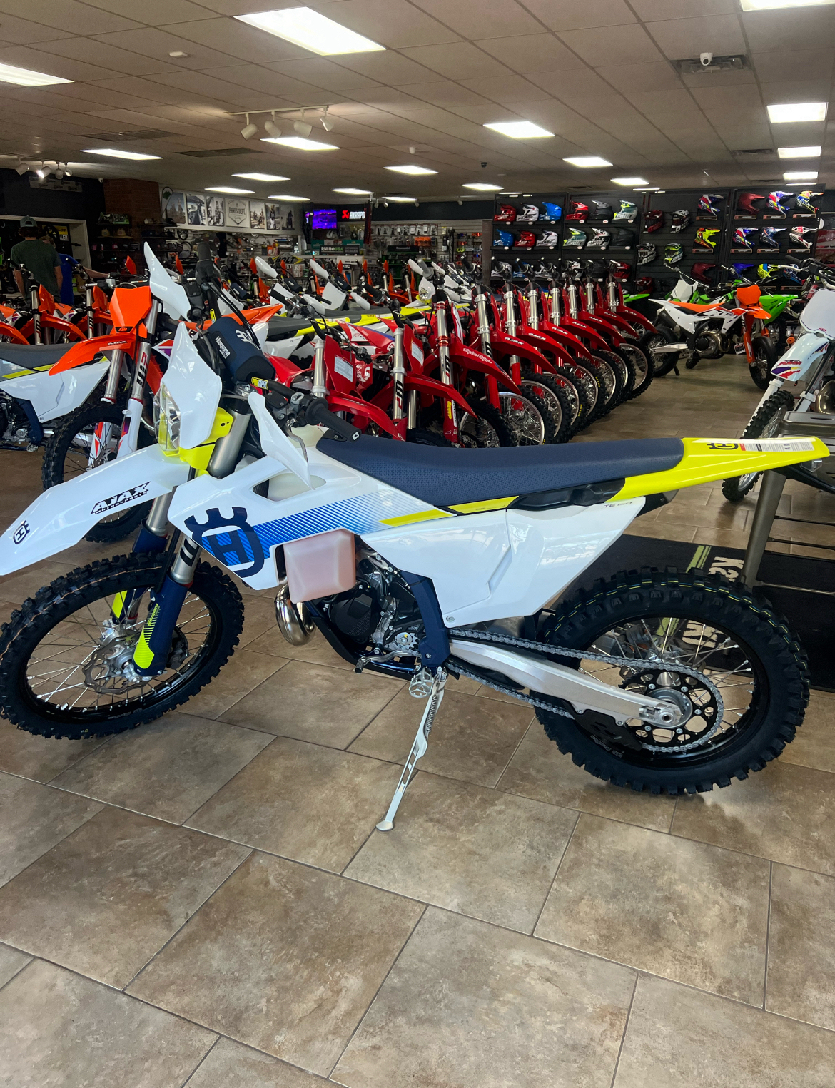 2024 Husqvarna TE 150 in Oklahoma City, Oklahoma - Photo 2