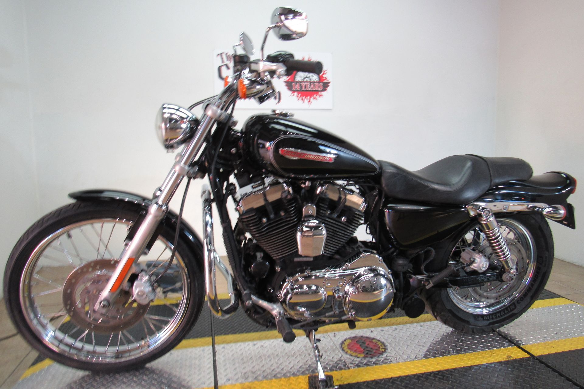 2008 Harley-Davidson Sportster® 1200 Custom in Temecula, California - Photo 4