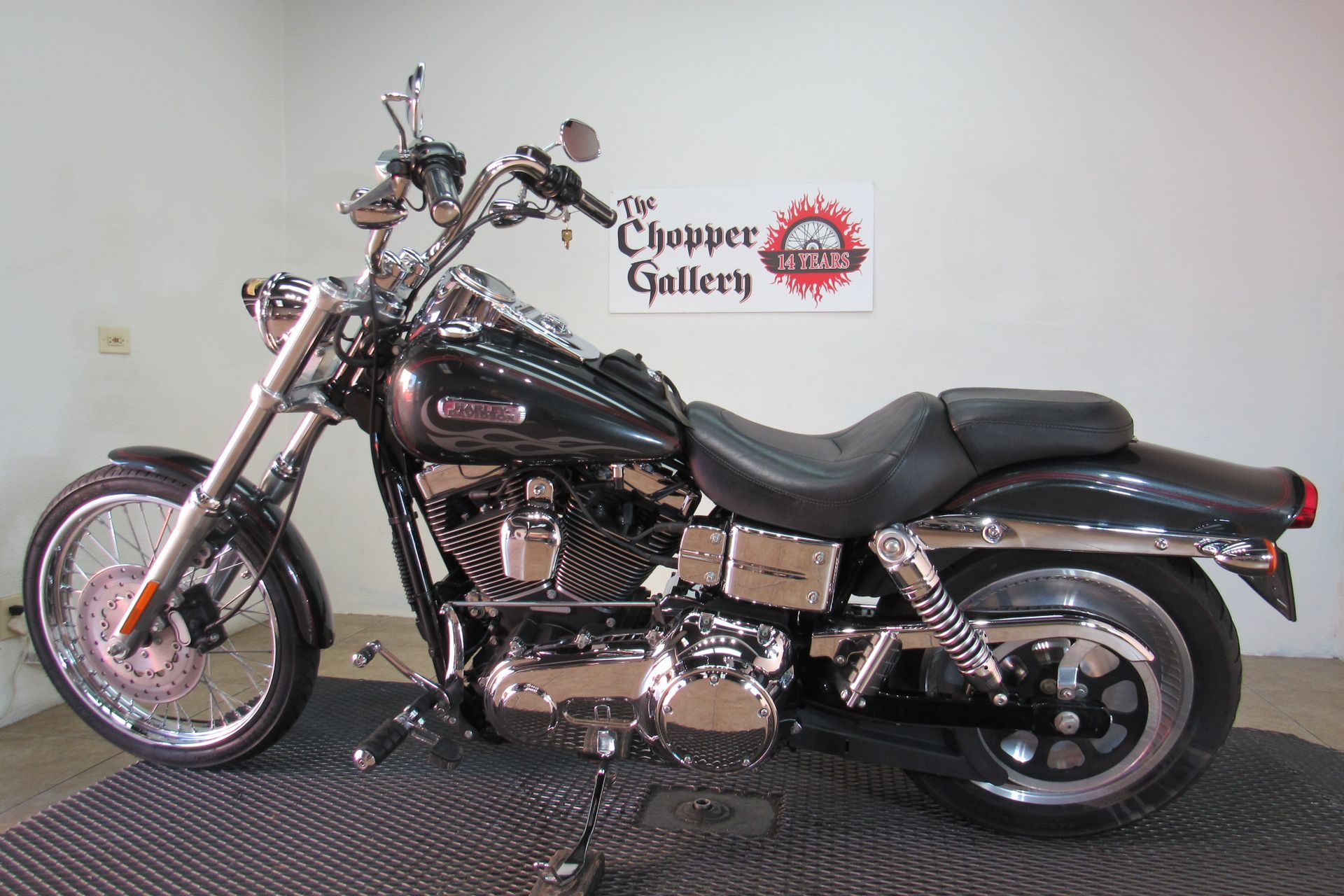 2006 Harley-Davidson Dyna™ Wide Glide® in Temecula, California - Photo 6