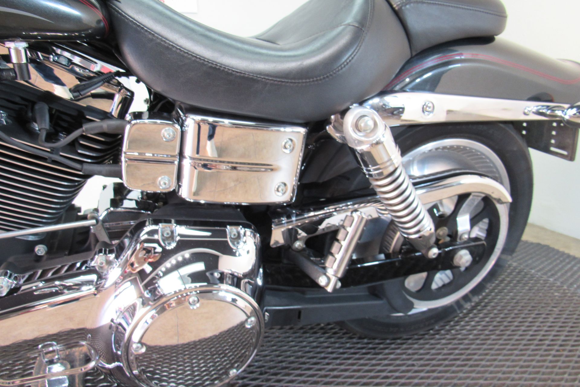 2006 Harley-Davidson Dyna™ Wide Glide® in Temecula, California - Photo 23