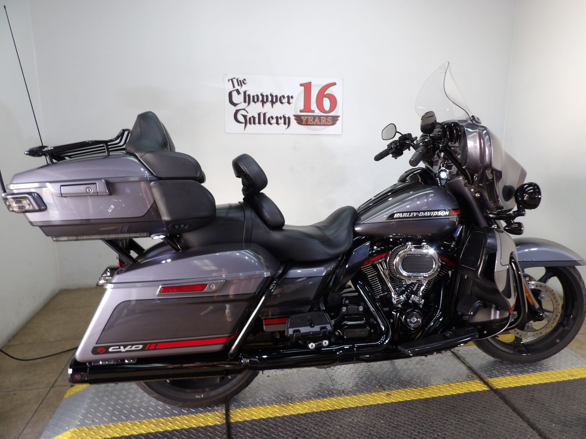 2020 Harley-Davidson CVO™ Limited in Temecula, California - Photo 9