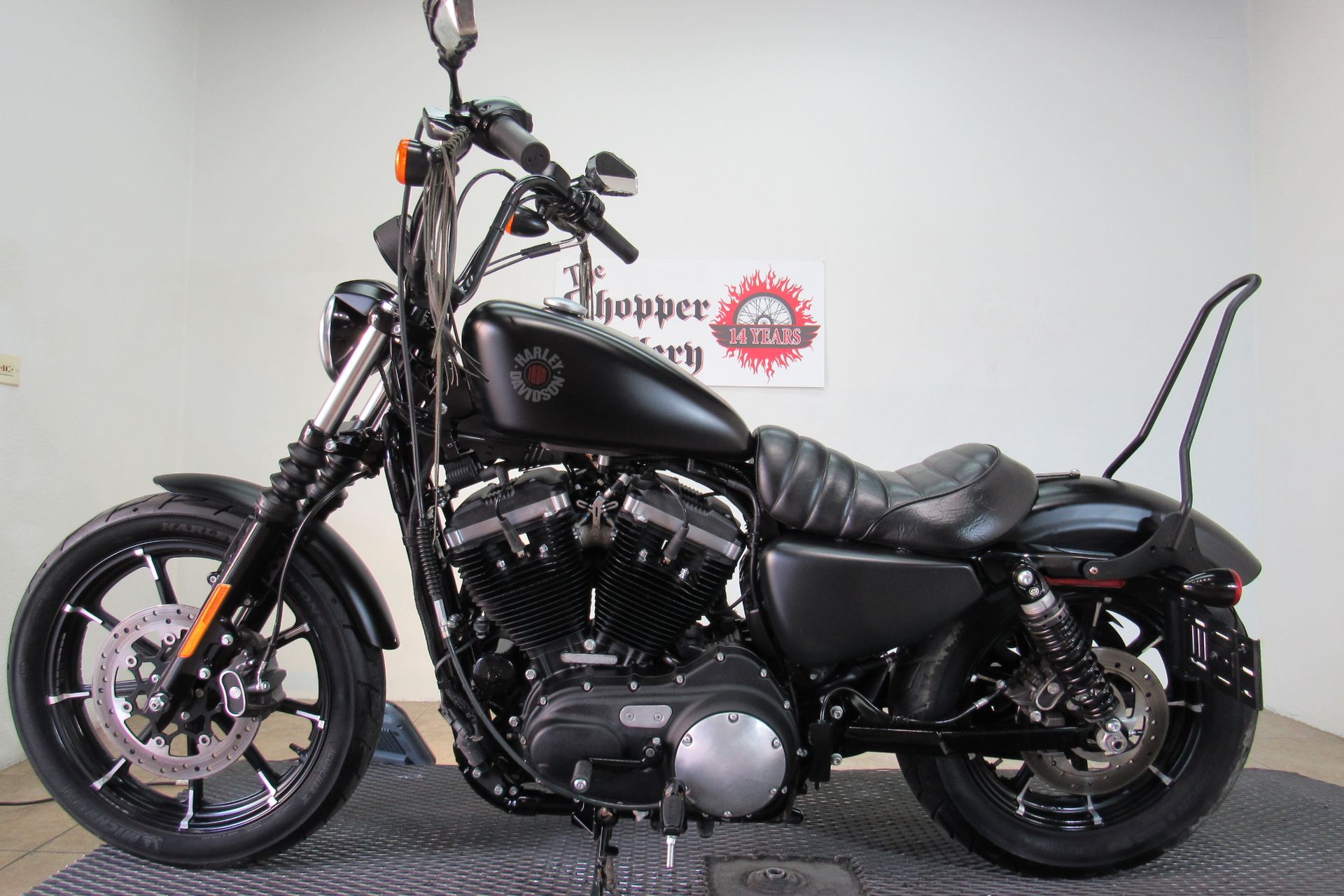 2019 Harley-Davidson Iron 883™ in Temecula, California - Photo 2