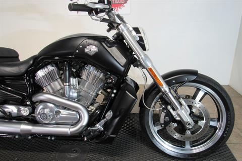 2010 Harley-Davidson V-Rod Muscle® in Temecula, California - Photo 4