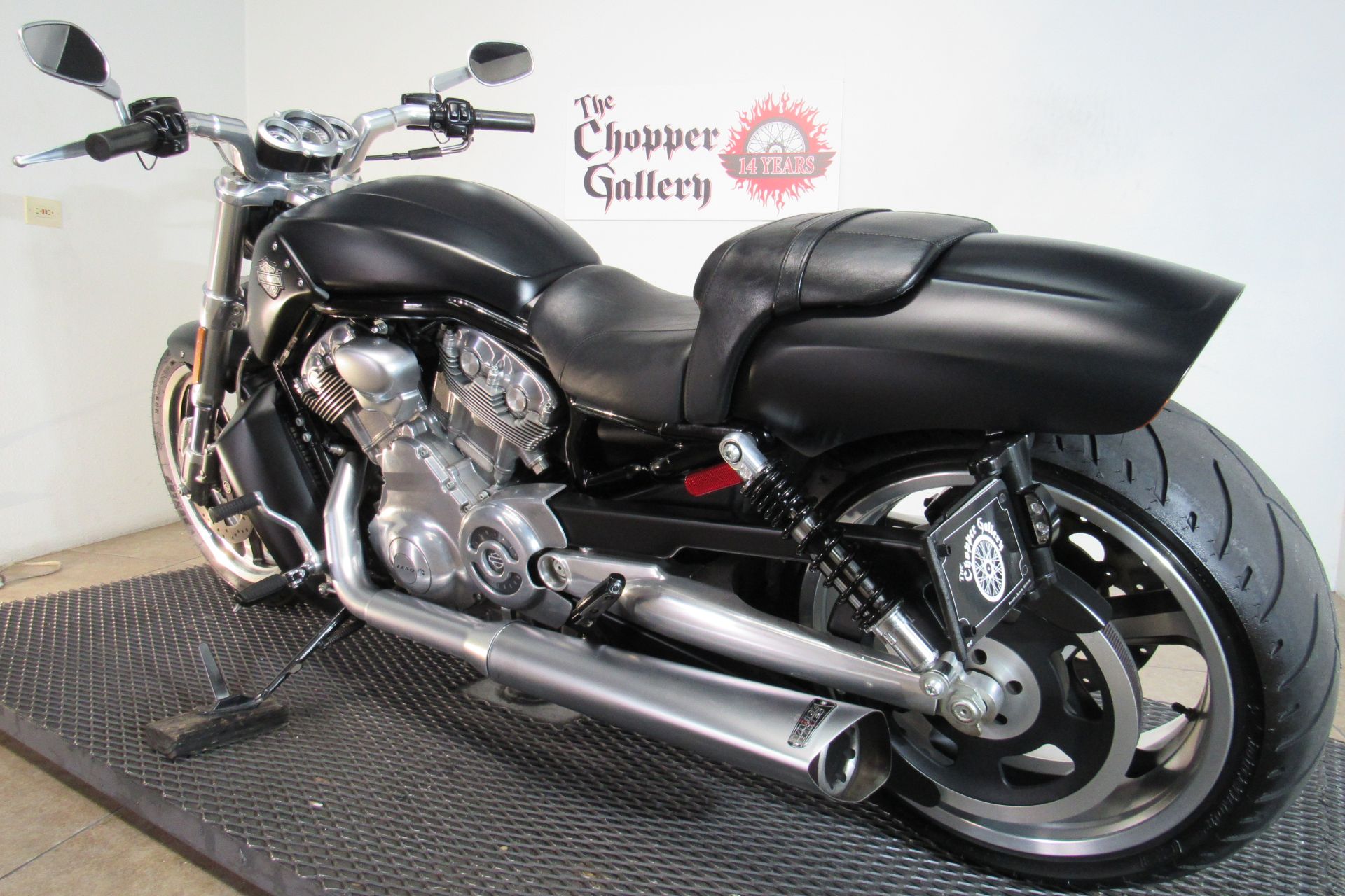 2010 Harley-Davidson V-Rod Muscle® in Temecula, California - Photo 34