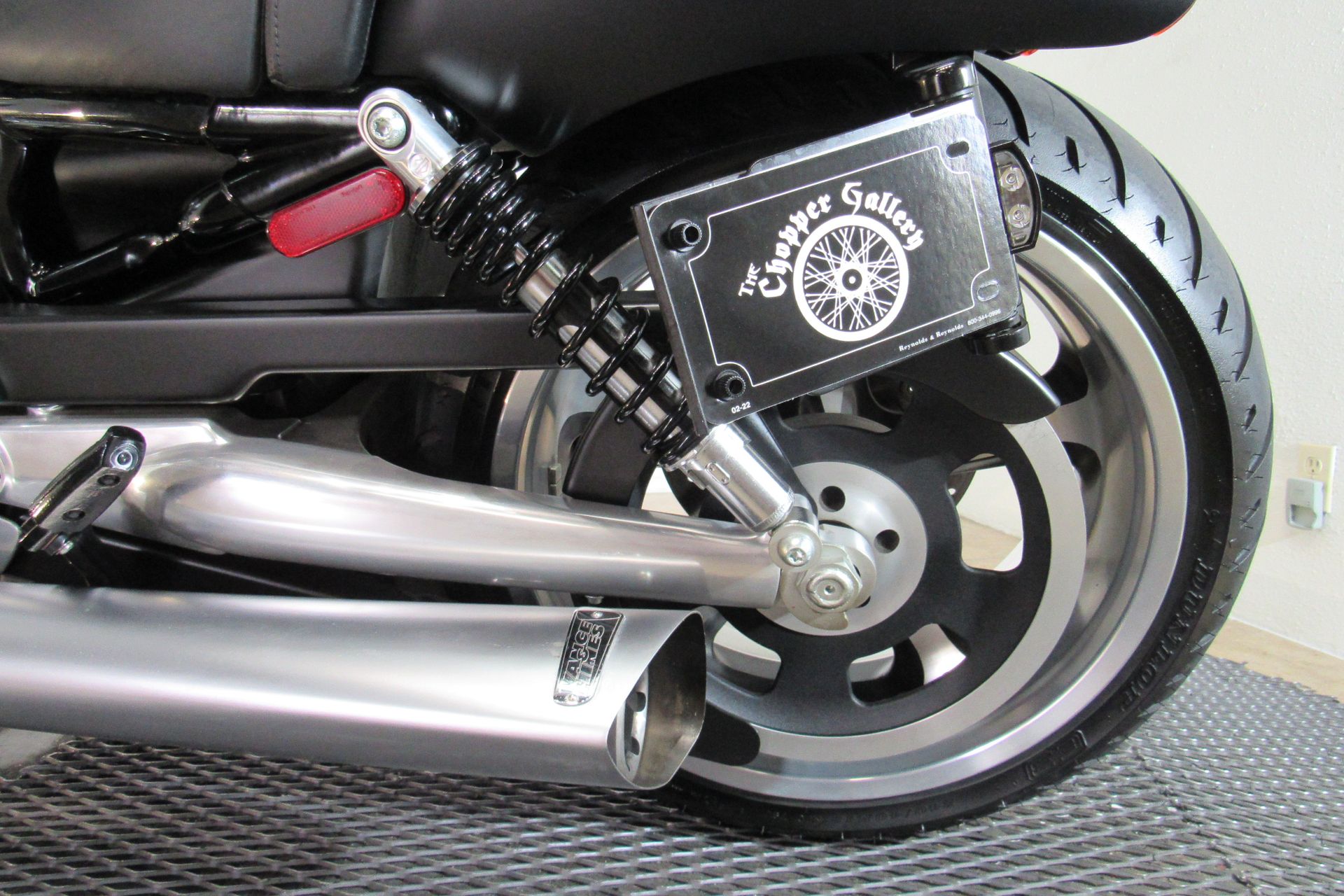 2010 Harley-Davidson V-Rod Muscle® in Temecula, California - Photo 35