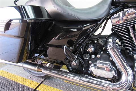 2012 Harley-Davidson Street Glide® in Temecula, California - Photo 10