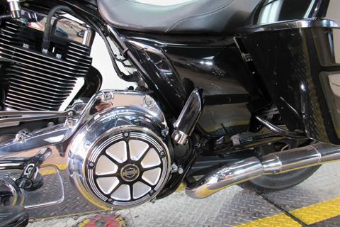 2012 Harley-Davidson Street Glide® in Temecula, California - Photo 11