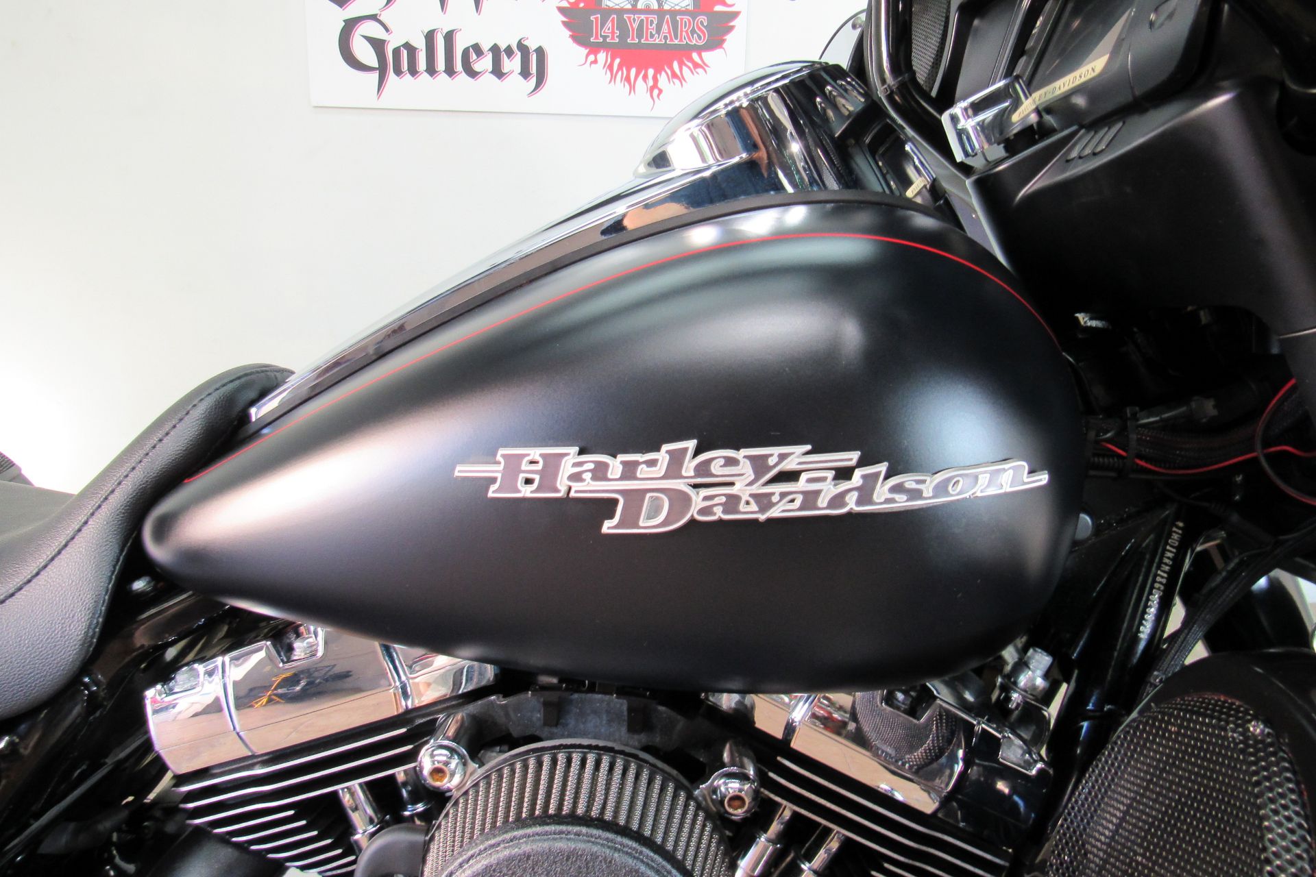 2016 Harley-Davidson Street Glide® Special in Temecula, California - Photo 32