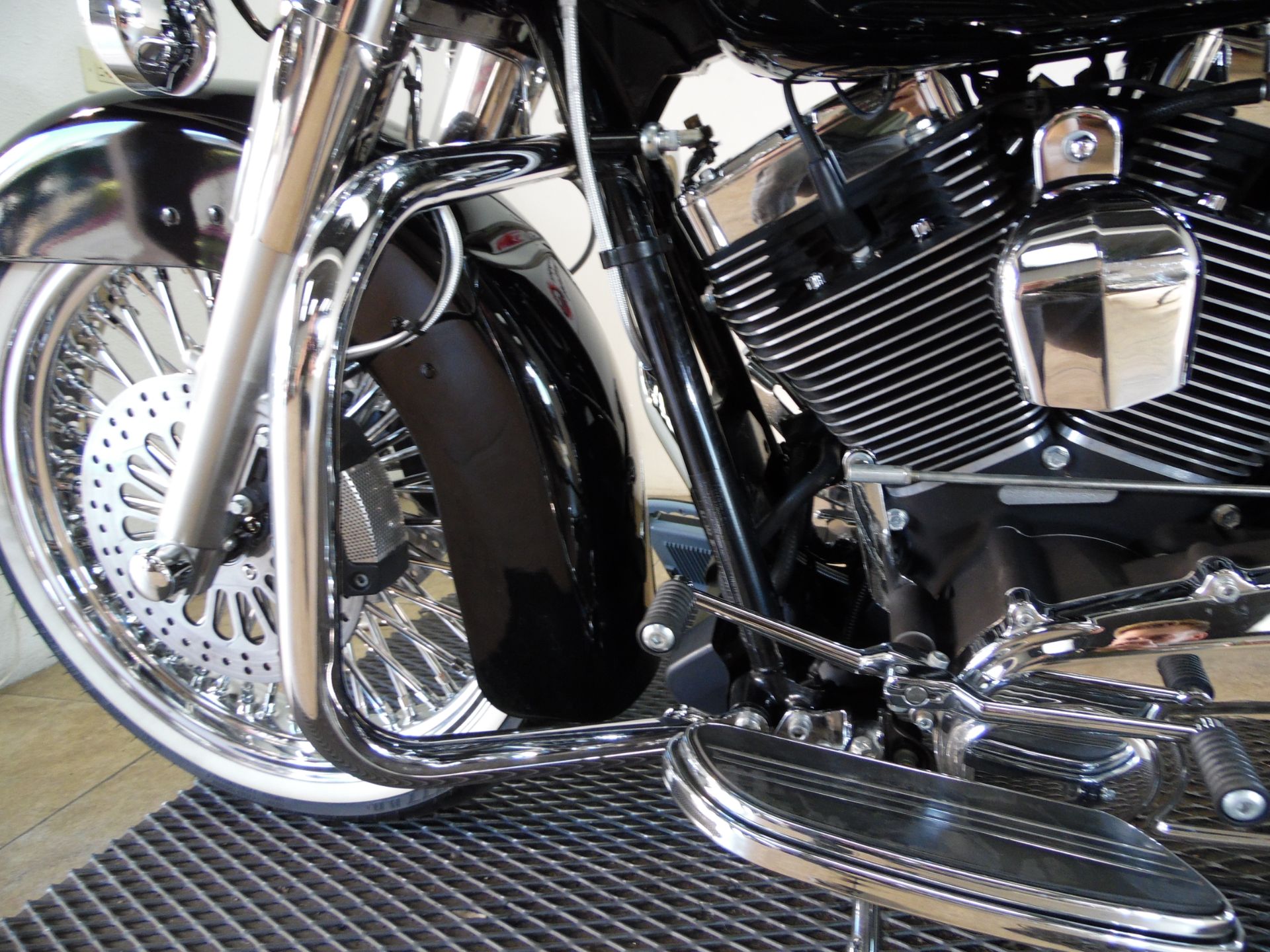 2012 Harley-Davidson Road King® in Temecula, California - Photo 32