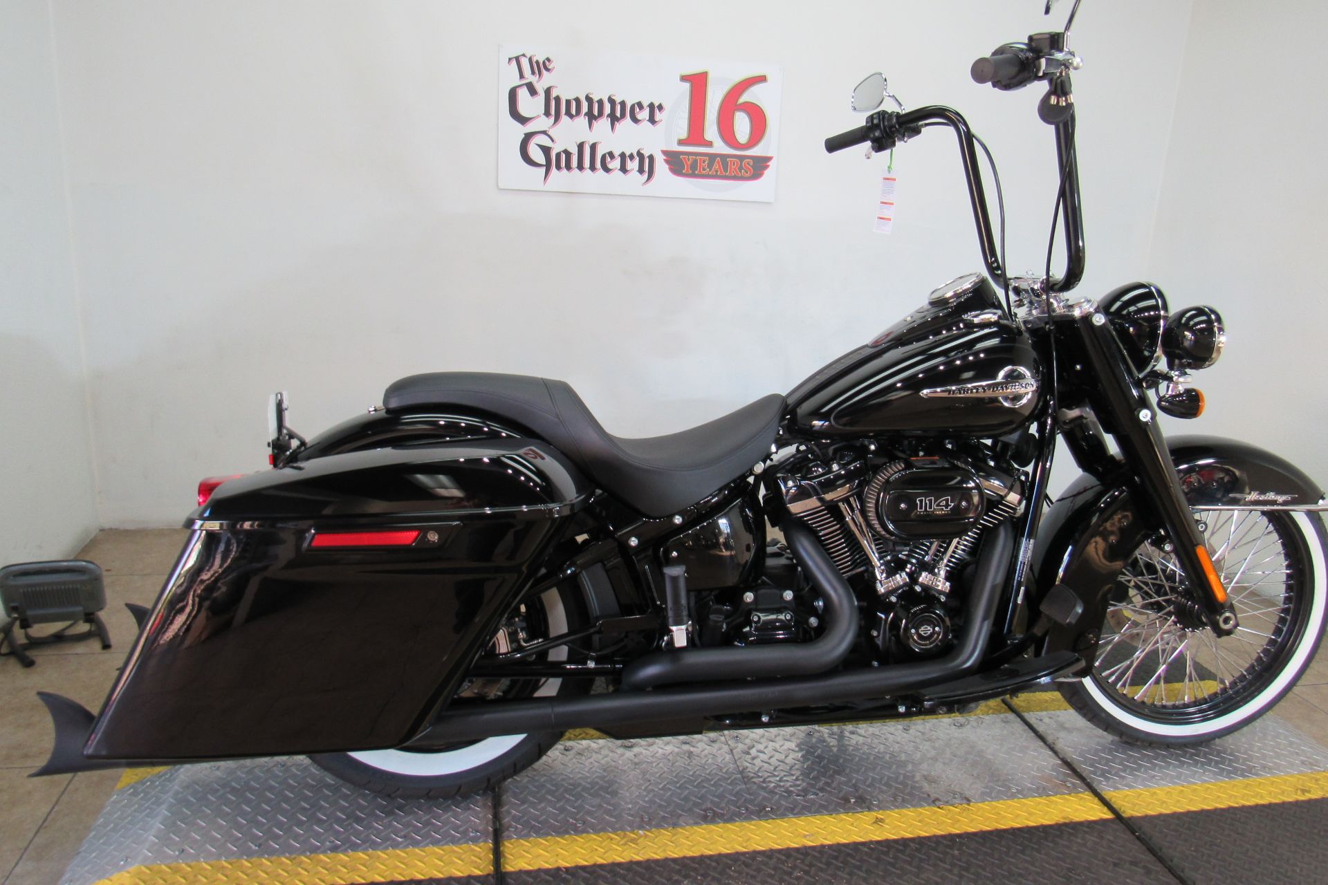 2020 Harley-Davidson Heritage Classic 114 in Temecula, California - Photo 2
