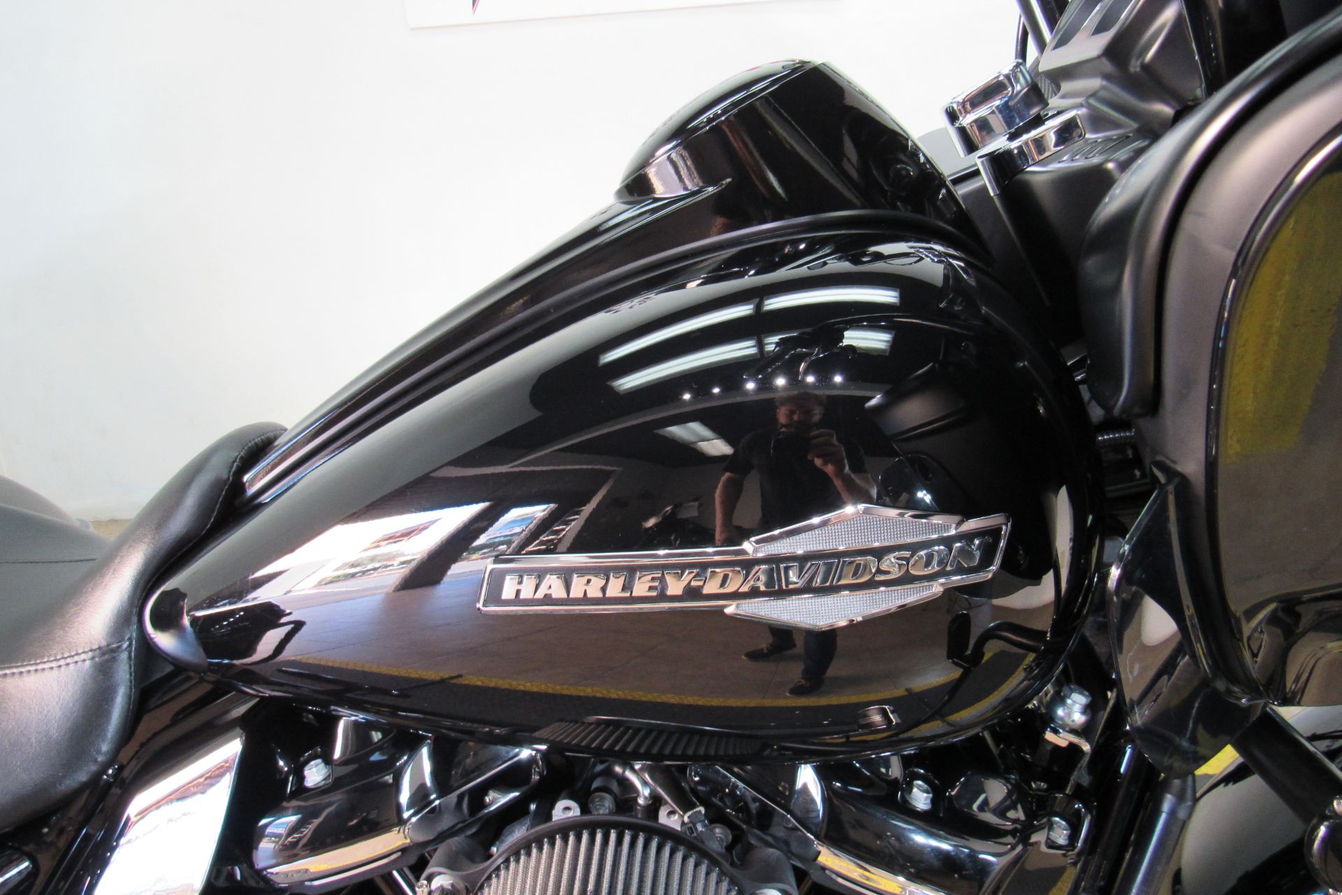 2021 Harley-Davidson Road Glide® in Temecula, California - Photo 11