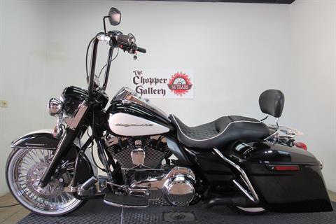 2015 Harley-Davidson Road King® in Temecula, California - Photo 2