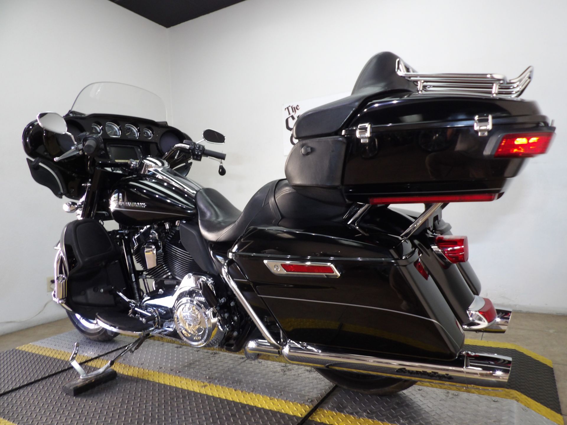 2015 Harley-Davidson Ultra Limited Low in Temecula, California - Photo 35
