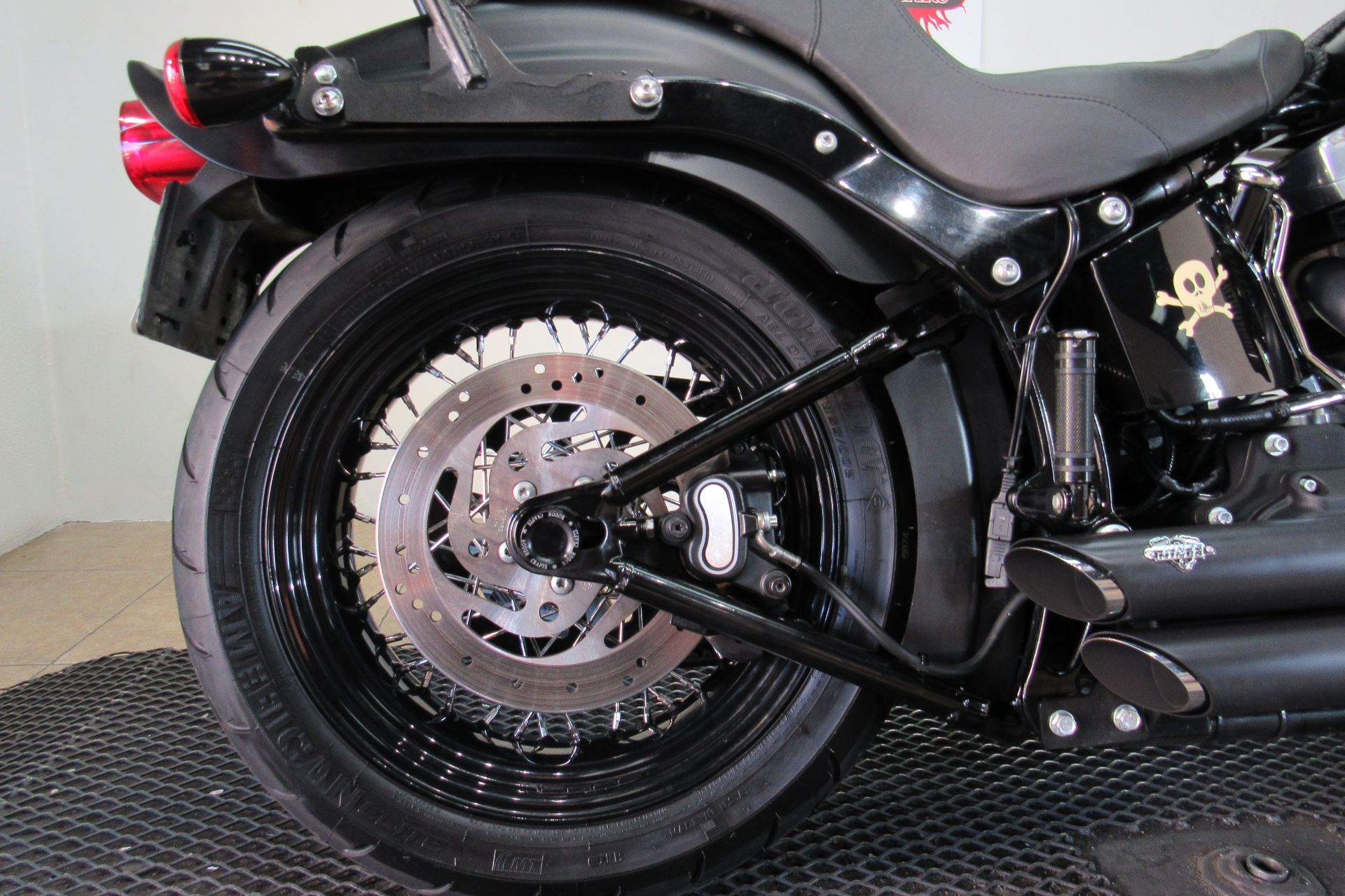2009 Harley-Davidson Softail® Cross Bones™ in Temecula, California - Photo 25