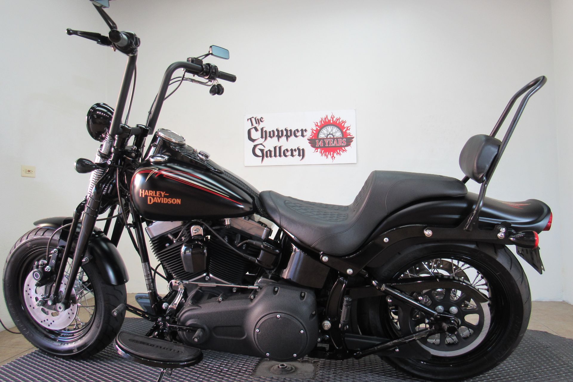 2009 Harley-Davidson Softail® Cross Bones™ in Temecula, California - Photo 6