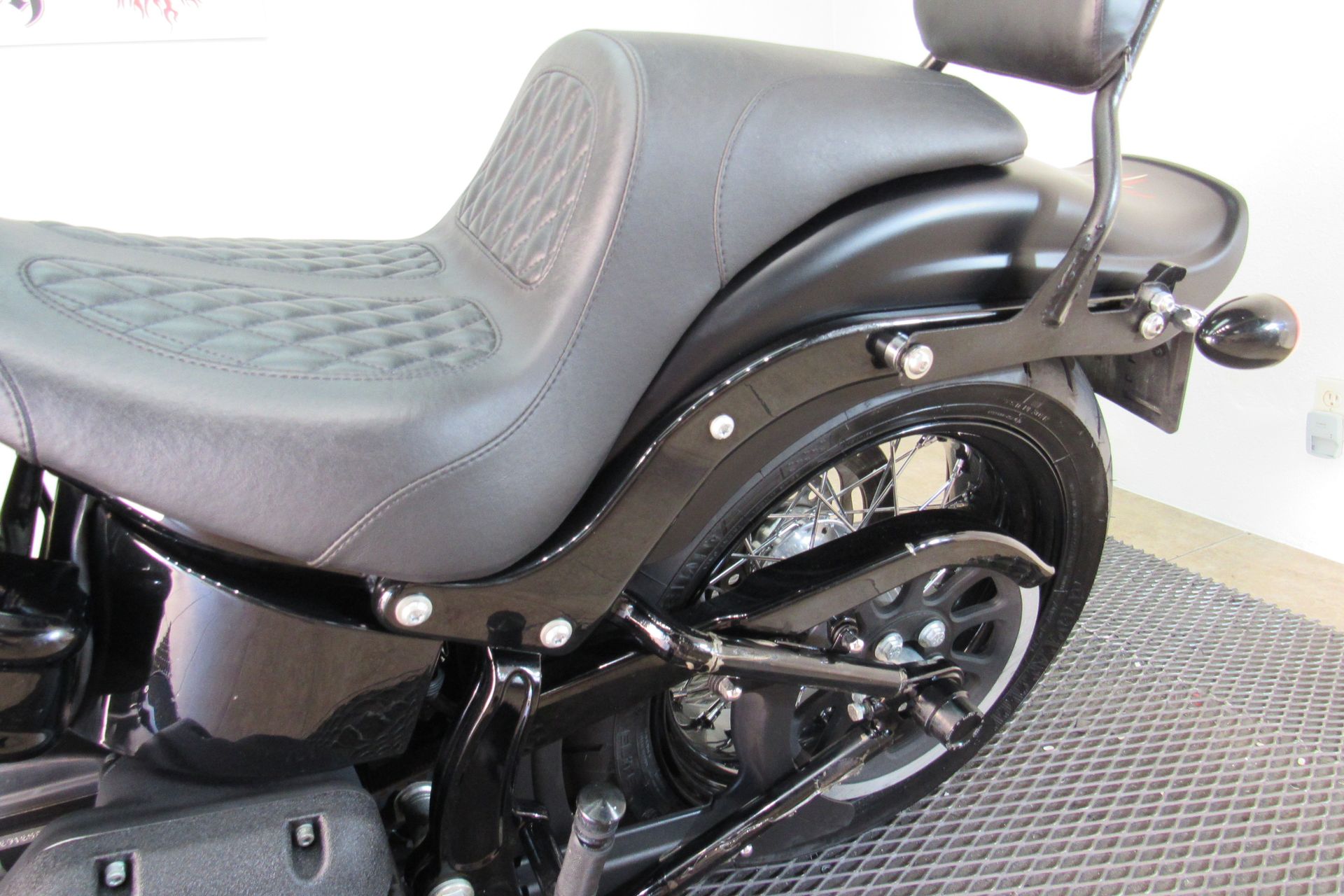 2009 Harley-Davidson Softail® Cross Bones™ in Temecula, California - Photo 30